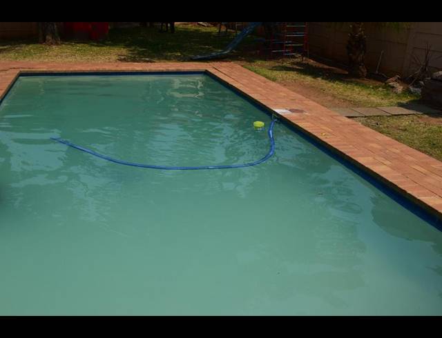 3 BEDROOM TOWNHOUSE FOR SALE IN BUCCLEUCH